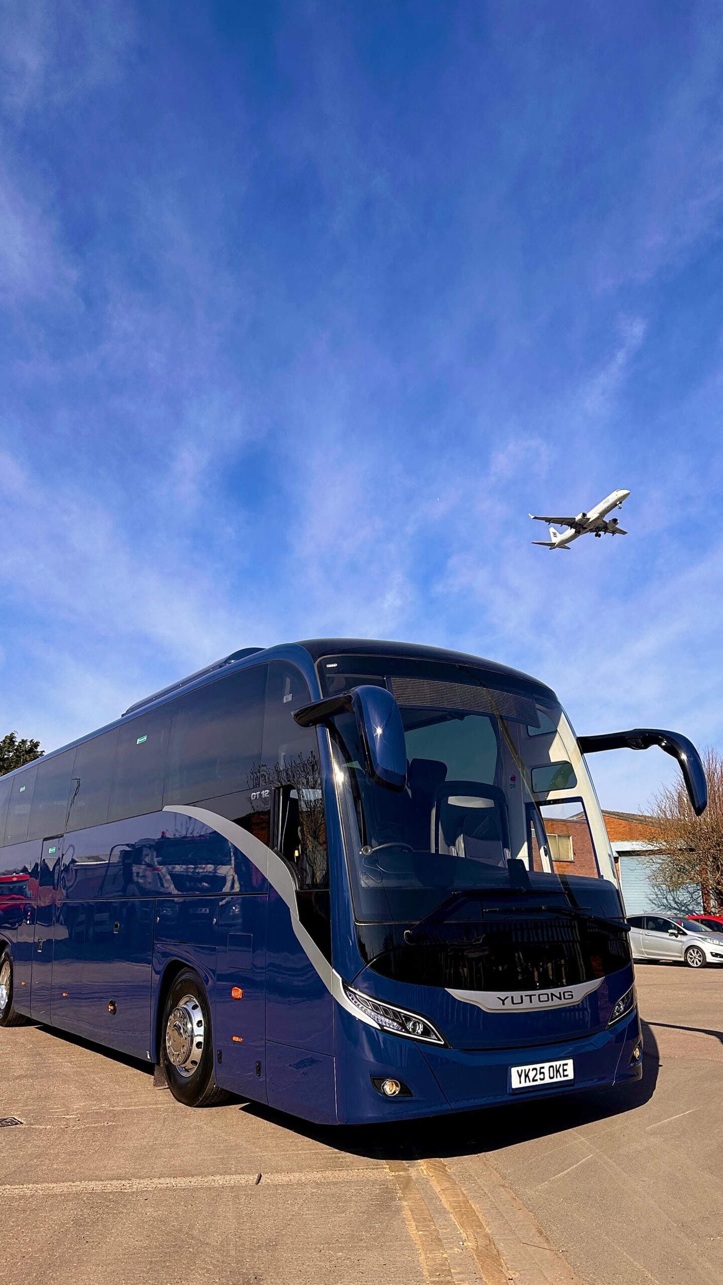 53 seater coach
